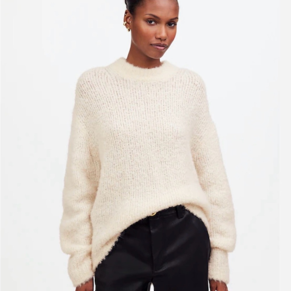 Madewell Wool-Alpaca Blend Bouclé-Knit Oversized Sweater - Picture 2 of 6